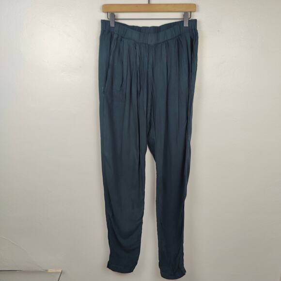 Black Crane Pants Womens Medium Black Slouchy Pull On Tapered Pleat Front - Picture 1 of 8